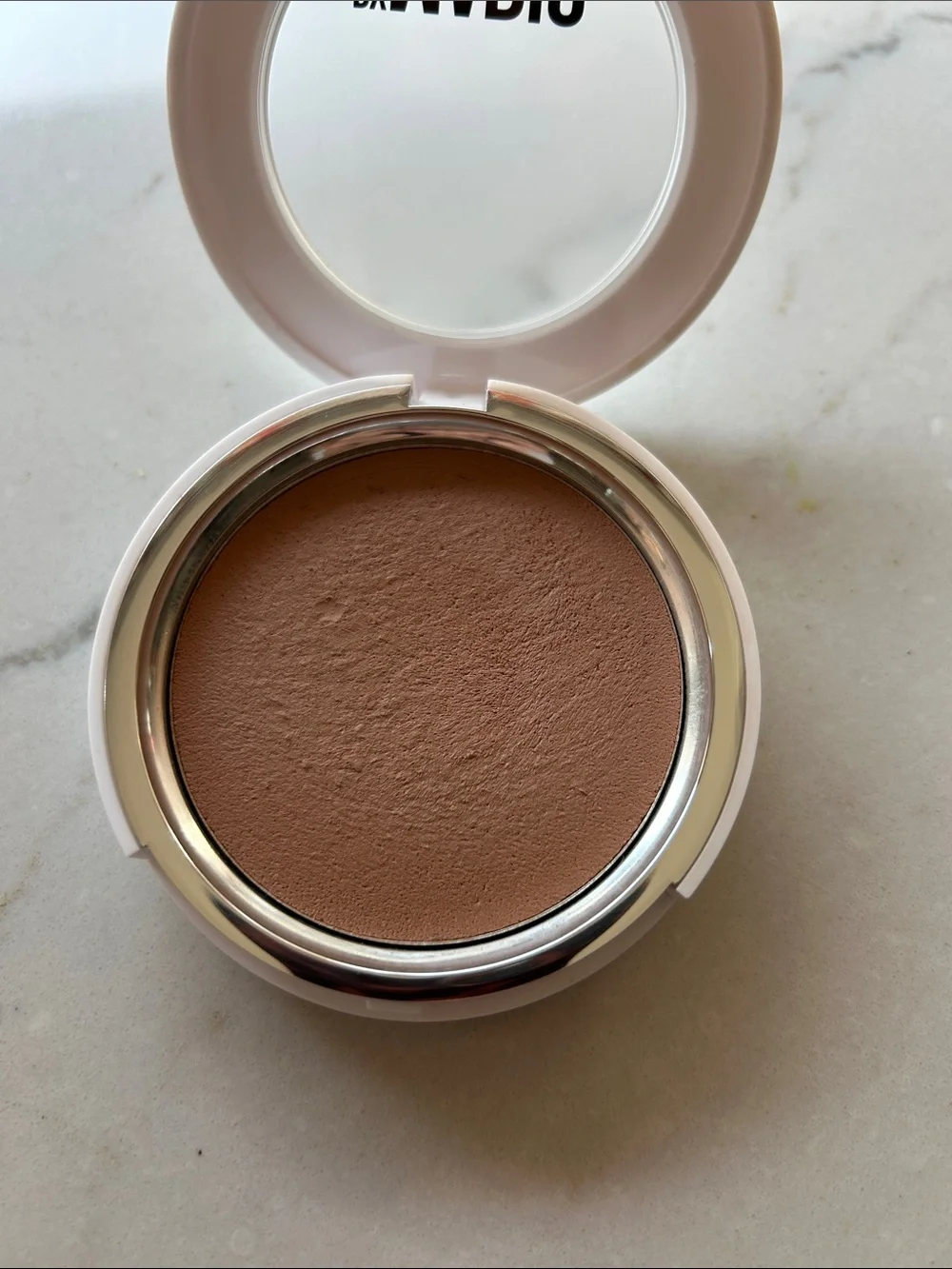 Makeup By Mario SoftSculp Transforming Skin Enhancer LIGHT